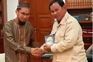 Ustad Adi Hidayat digadang gadang Gantikan Posisi Gus Miftah Stafsus Presiden
