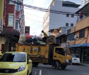 Batam Darurat Sampah Manajemen Tata Kelola Sampah Oleh DLH Kota Batam Dipertanyakan