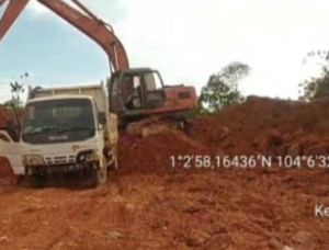 Pemotongan Lahan Aktivitas Cut and Fill Ilegal Marak di Nongsa, Ada Oknum Aparat Bermain