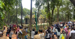 Warga Dan Pecinta Satwa Taman Margasatwa Ragunan Apresiasi Perawatan Taman Yang Asri