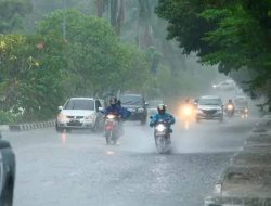 BPBD DKI Jakarta Ingatkan Warga Jakarta Waspada Potensi Cuaca Ekstrim