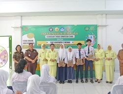 Dukung Pencegahan Narkoba di Kalangan Pelajar, Ketua IAD Sumut Ny. Tiurmaida Harli Siregar Berikan Penyuluhan Hukum di SMP Swasta Adhyaksa 2 Medan