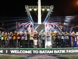 Batik Batam Naik Kelas Lewat BBFW 2025, Amsakar Serukan Sinergi Ekonomi Kreatif