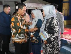 Wali Kota Amsakar Serahkan Insentif dan Jawab Aspirasi Warga Soal Kampung Tua & Air Bersih di Lubukbaja
