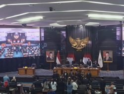 Rapat Paripurna DPRD DKI Jakarta Ricuh, Anggota Dewan Protes Pemangkasan Subsidi Pangan Rp 300 Miliar