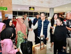 Dini Hari Pantau Arus Mudik di Sekupang, Amsakar–Li Claudia Ingatkan Keselamatan Pemudik