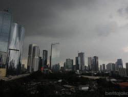 Waspada! Cuaca Ekstrem Ancam Jakarta hingga 3 Mei 2026