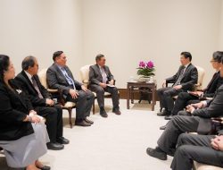 Gubernur Pramono Tawarkan Proyek MRT dan TOD kepada PM Singapura Lawrence Wong
